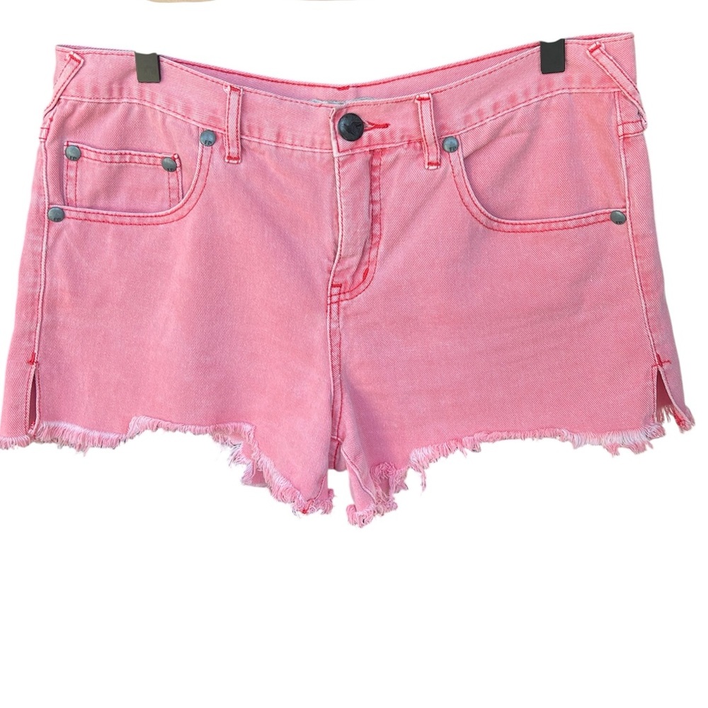Free People distressed shorts Size 29